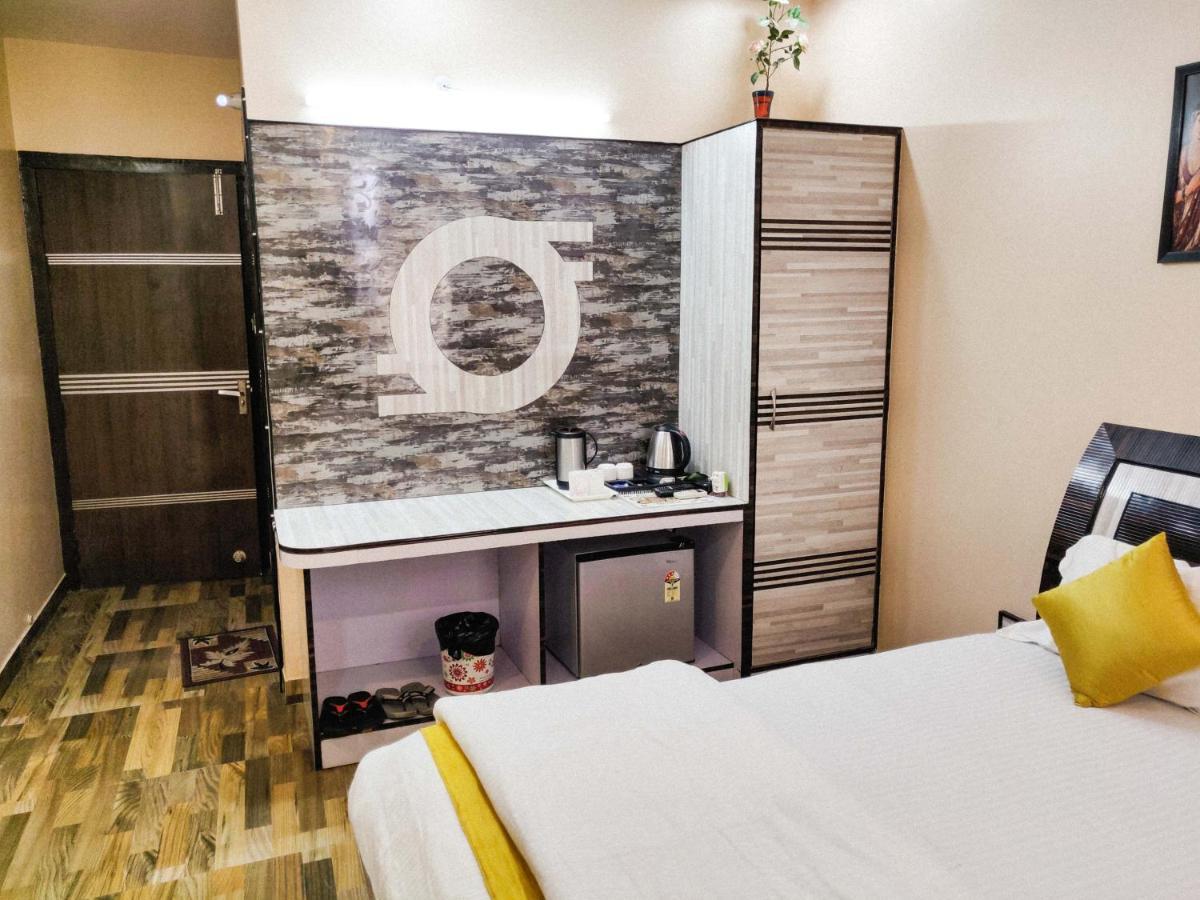 Hotel Rb Palace Dhaulpur Exterior photo
