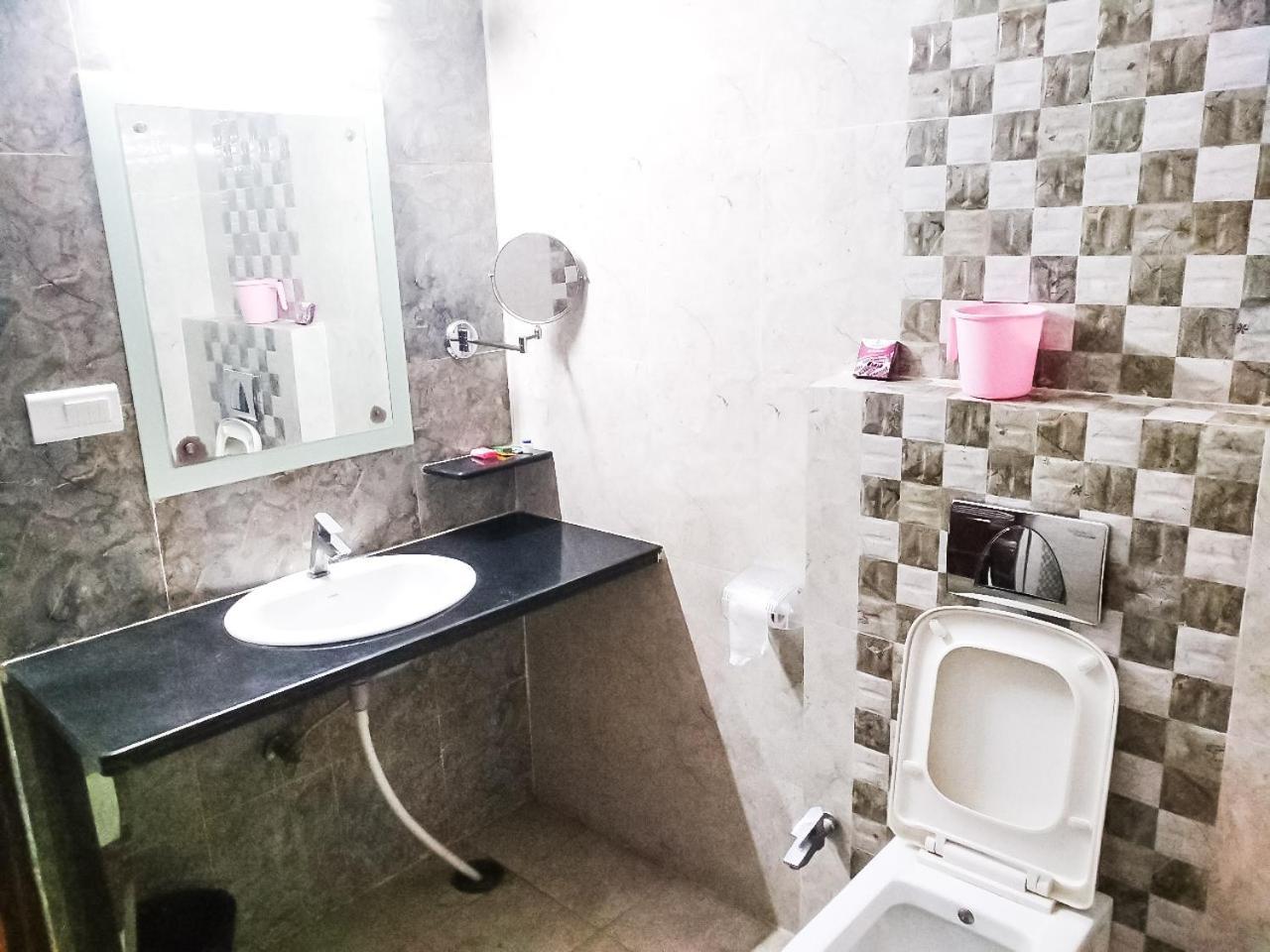 Hotel Rb Palace Dhaulpur Exterior photo
