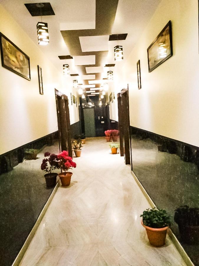 Hotel Rb Palace Dhaulpur Exterior photo